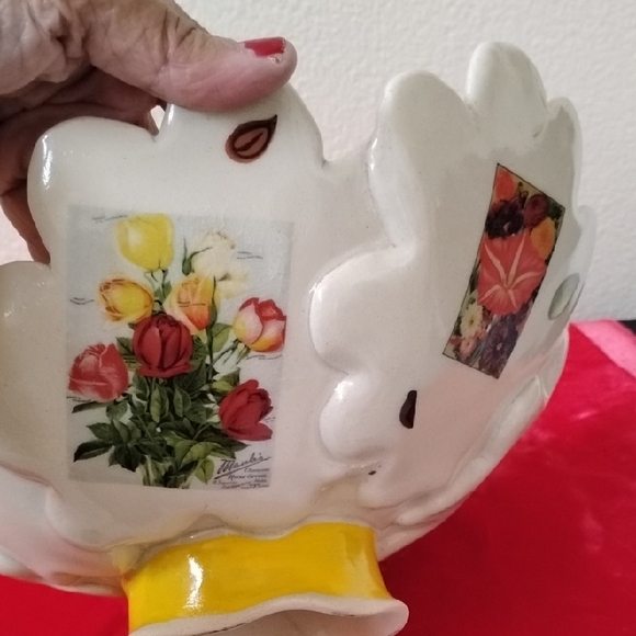 NWOT Floral Ceramic Bowl - Picture 4 of 11